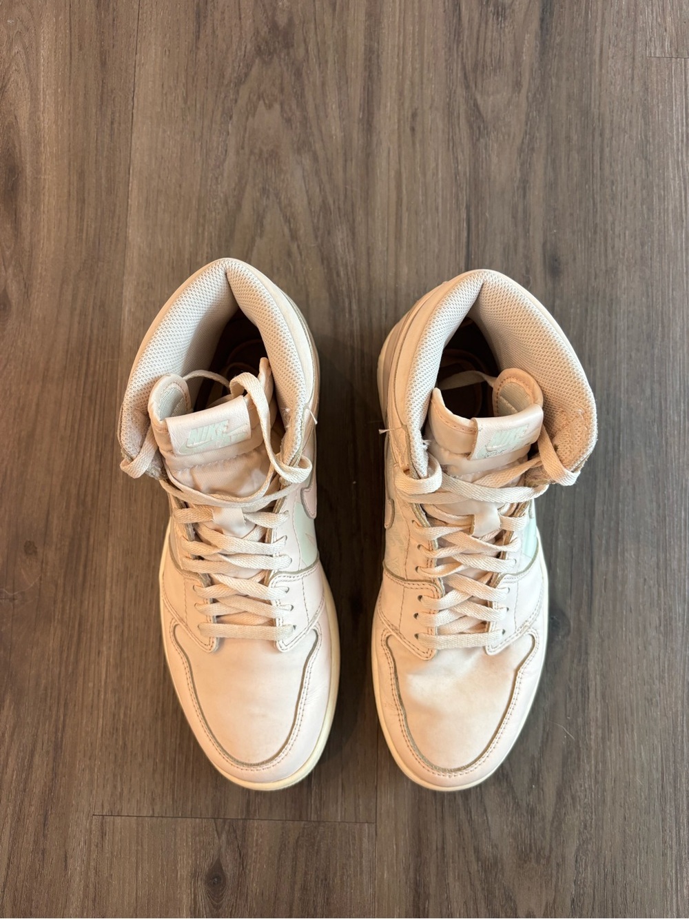 Nike Air Jordan View 2